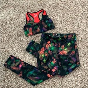 Old Navy Active Sports Bra & Leggings Duo